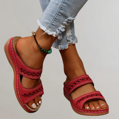 Women's Platform Sandals with Contoured Footbed and Adjustable Straps for Summer